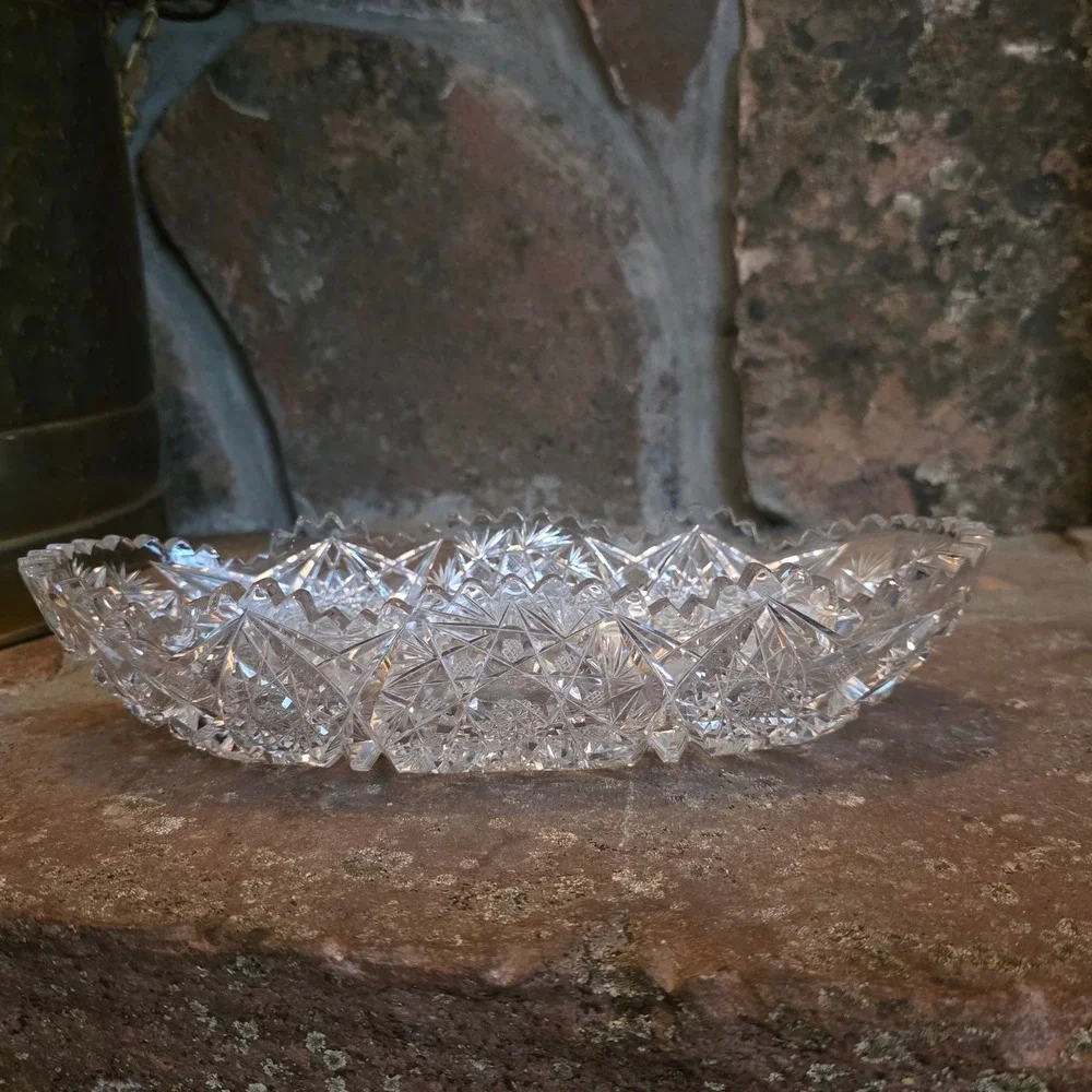 Vintage American Brilliant Style Cut Glass Oval Bowl Starburst Sawtooth Rim 9.5